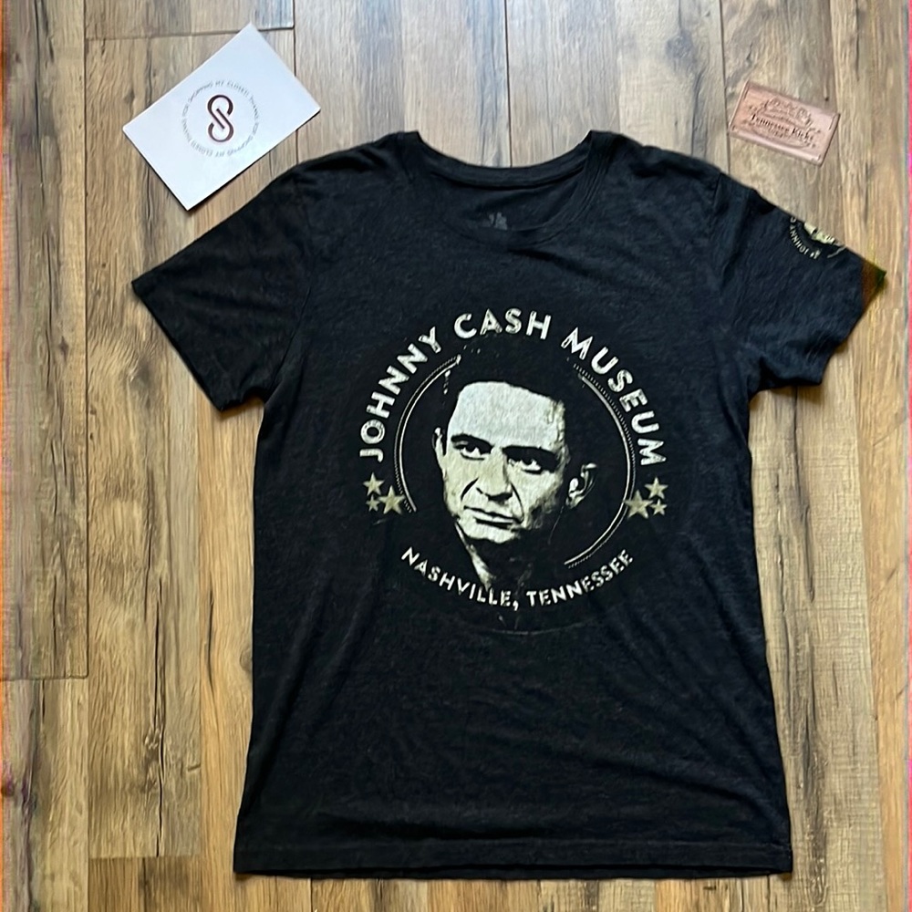 Johnny Cash Museum Nashville, Tn 100%cotton women size small!